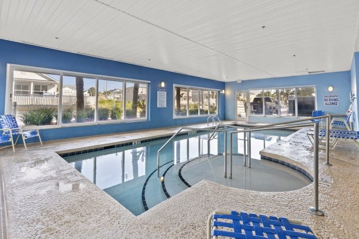 The indoor pool and hot tub at Crescent Shores