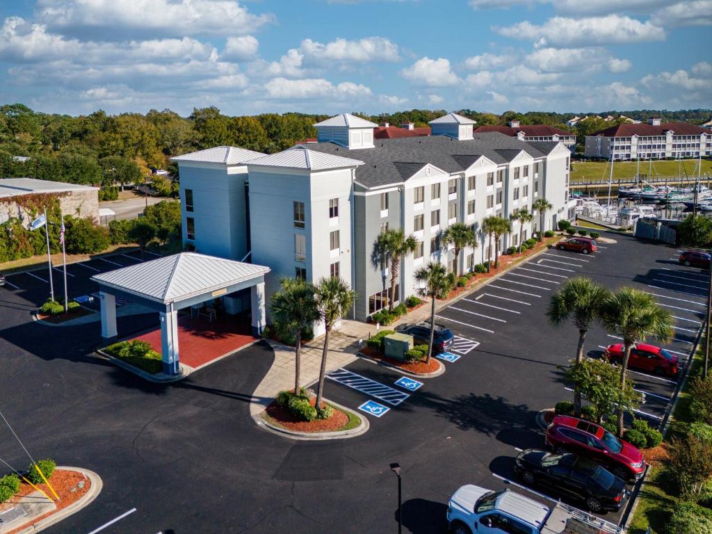 Holiday Inn Express North Myrtle Beach - Little River