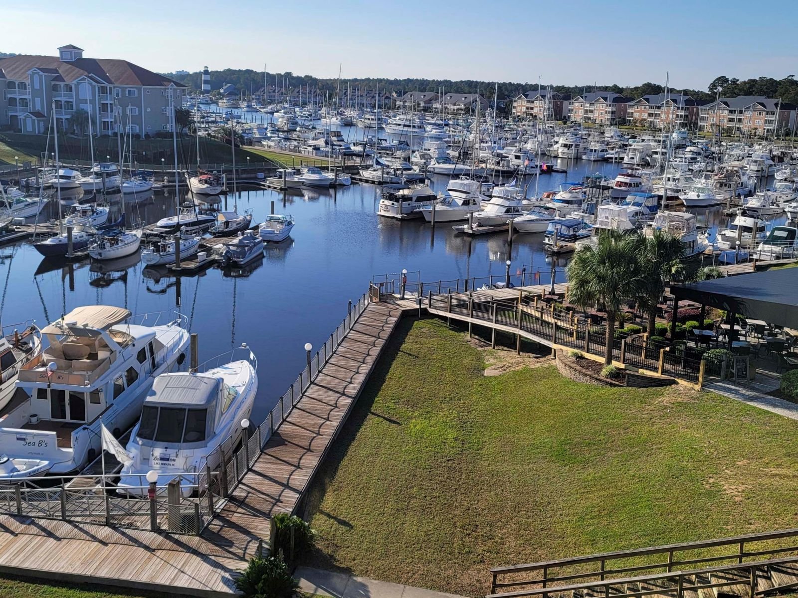 The Coquina Harbour marina and its boats seen from the Holiday Inn Express in Little River